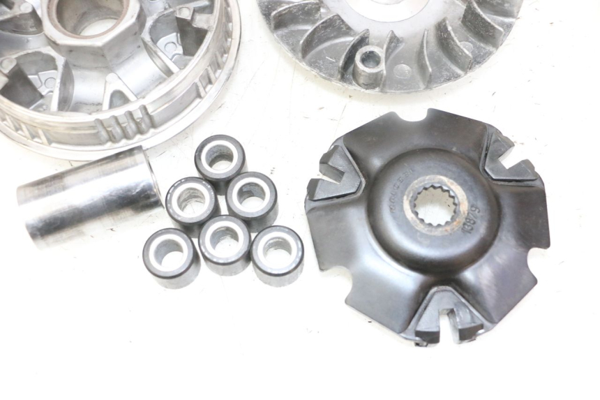 photo de VARIATEUR YAMAHA X-MAX XMAX 125 (2010 - 2013) - Marquages et références