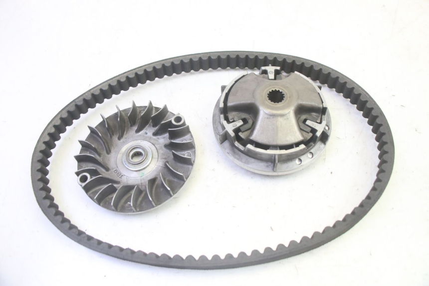 photo de VARIATEUR YAMAHA XMAX X-MAX 125 (2006 - 2009) - Détail de la pièce