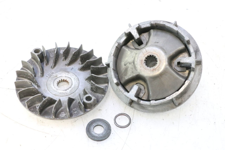 photo de VARIATEUR YAMAHA XMAX X-MAX 125 (2006 - 2009) - Détail de la pièce