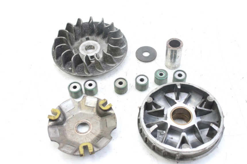 photo de VARIATEUR PIAGGIO X9 EVOLUTION 250 (2003 - 2007) - Vue principale