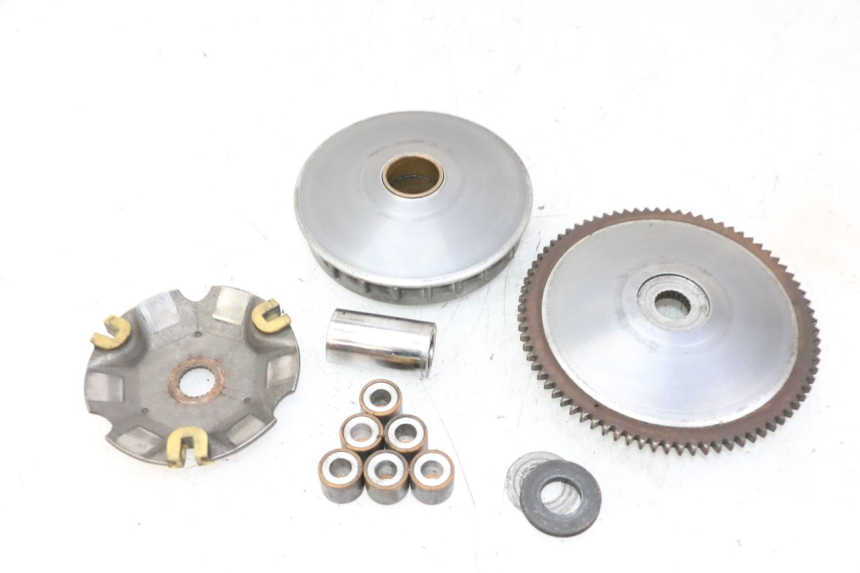 photo de VARIATEUR PIAGGIO XEVO - X EVO 125 (2007 - 2017) - Gros plan technique