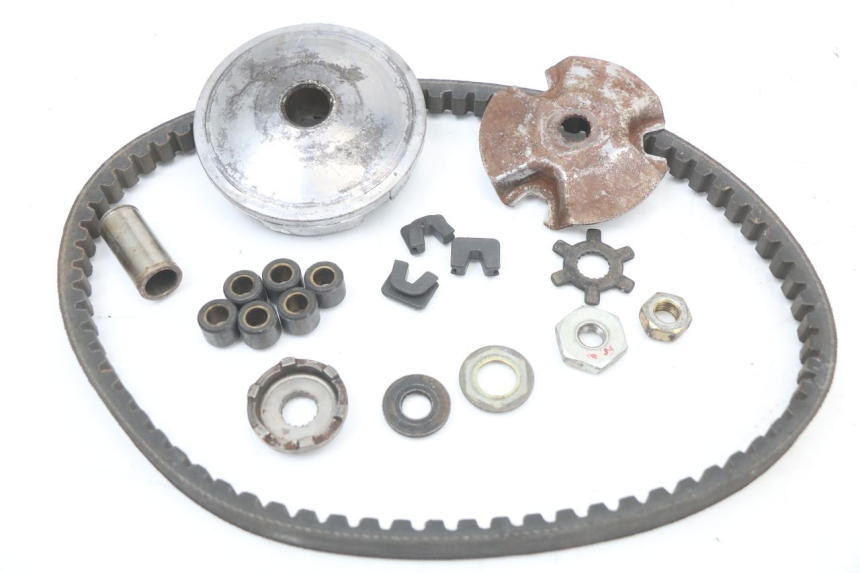 photo de VARIATEUR YAMAHA YE ZEST 50 (1992 - 1998) - Détail de la pièce