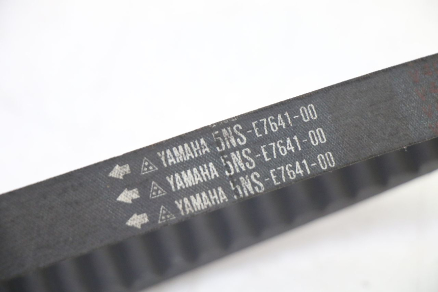 photo de VARIATEUR YAMAHA YP MAJESTY 125 (2002 - 2006) - État de surface