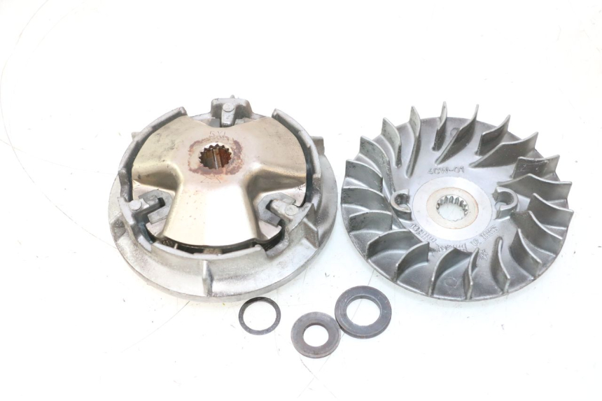 photo de VARIATEUR YAMAHA YP MAJESTY 125 (2002 - 2006) - Détail de la pièce