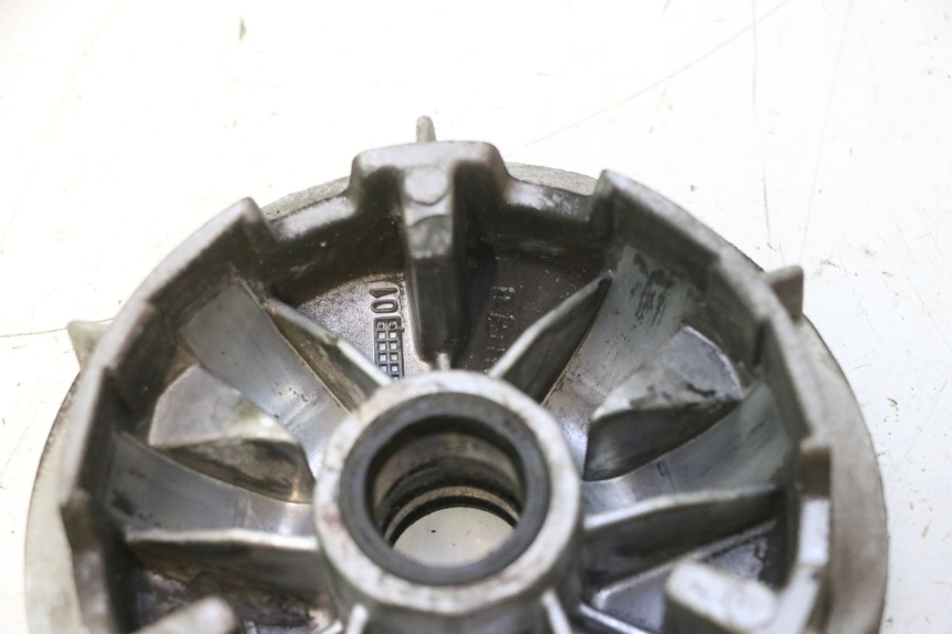 photo de VARIATEUR YAMAHA YP MAJESTY 125 (2002 - 2006) - Focus structure