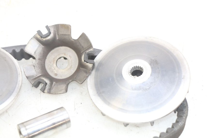 photo de VARIATEUR YIYING YY125T 125 (2006 - 2014) - Vue d’ensemble