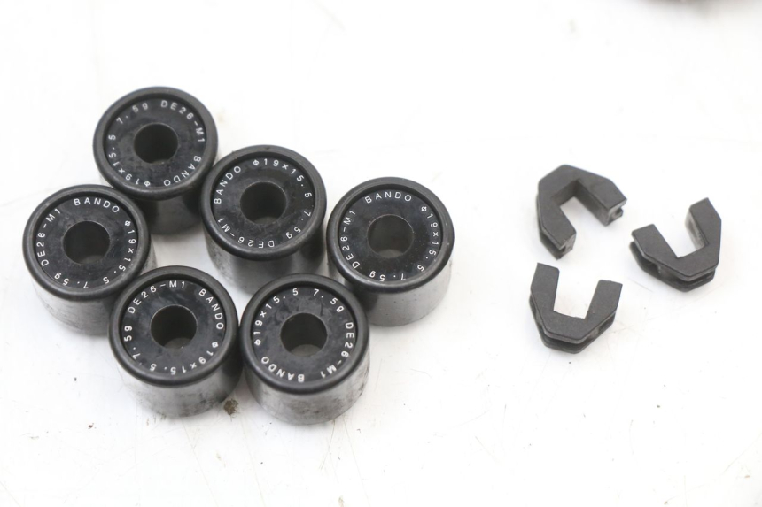 photo de VARIATEUR PIAGGIO ZIP 2T 50 (2009 - 2019) - Points de fixation