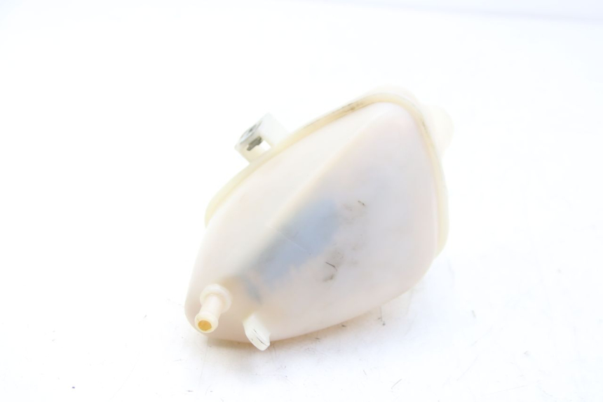 photo de VASE EXPANSION PIAGGIO BEVERLY 125 (2010 - 2015) - Gros plan technique