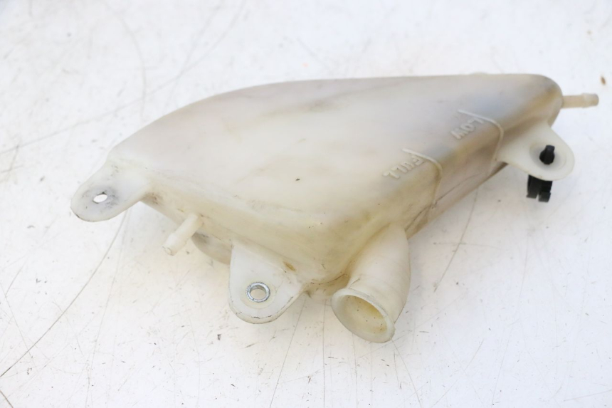 photo de VASE EXPANSION YAMAHA FJR 1300 (2001 - 2005) - Gros plan technique