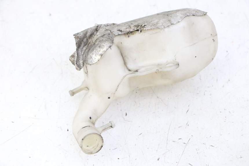 photo de VASE EXPANSION SUZUKI GSR 750 (2011 - 2017) - Gros plan technique