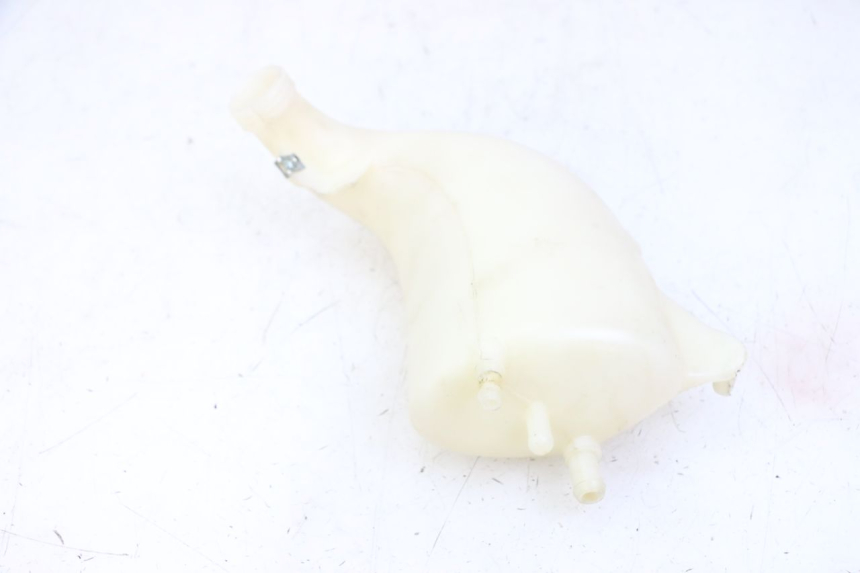 photo de VASE EXPANSION PIAGGIO MP3 500 (2014 - 2017) - Gros plan technique