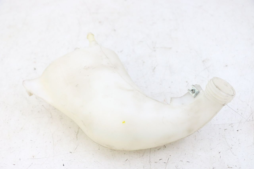 photo de VASE EXPANSION PIAGGIO MP3 500 (2014 - 2017) - Gros plan technique