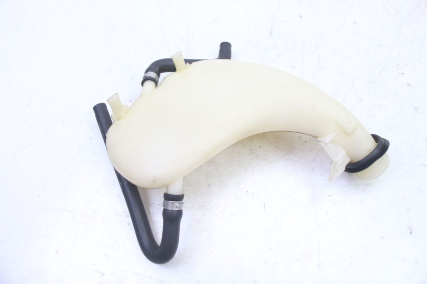 photo de VASE EXPANSION PIAGGIO NRG POWER PUREJET 50 (2018 - 2021) - Gros plan technique