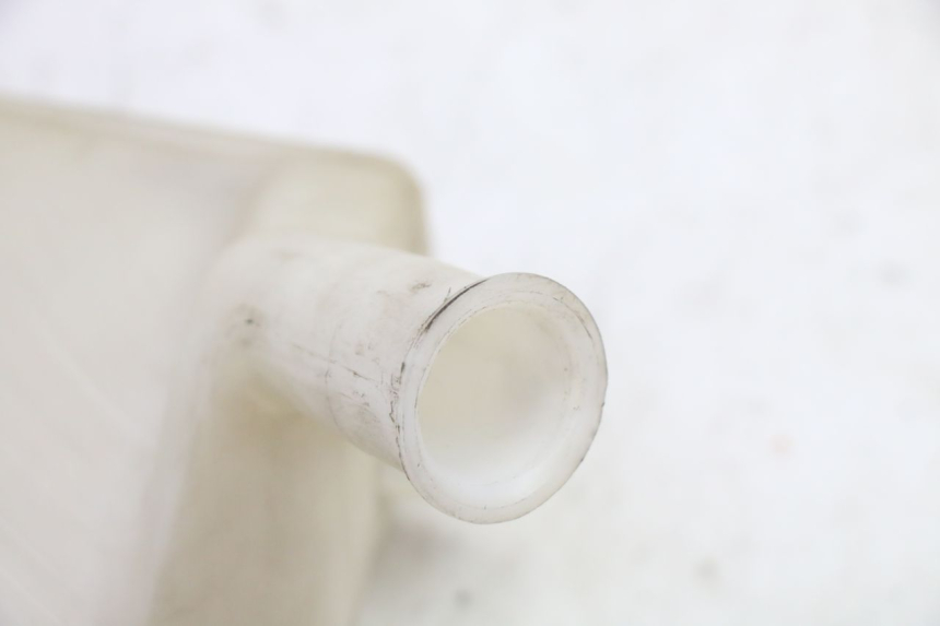 photo de VASE EXPANSION HONDA NTV DEAUVILLE 650 (2001 - 2006) - Zoom état d’usage