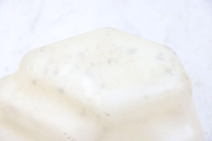 photo de VASE EXPANSION PEUGEOT CITYSTAR 125 (2011 - 2017) - Autre angle de vue