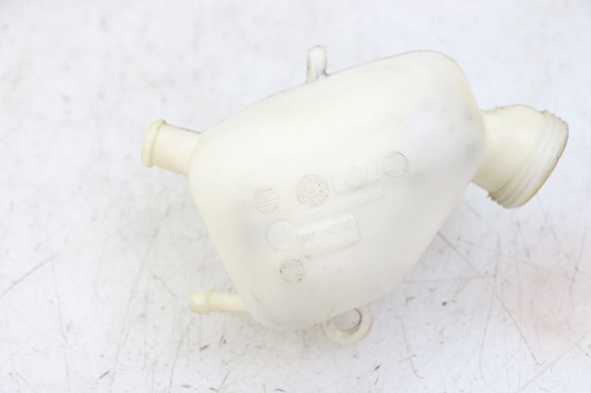 photo de VASE EXPANSION PEUGEOT SATELIS 125 (2013 - 2018) - Zoom état d’usage