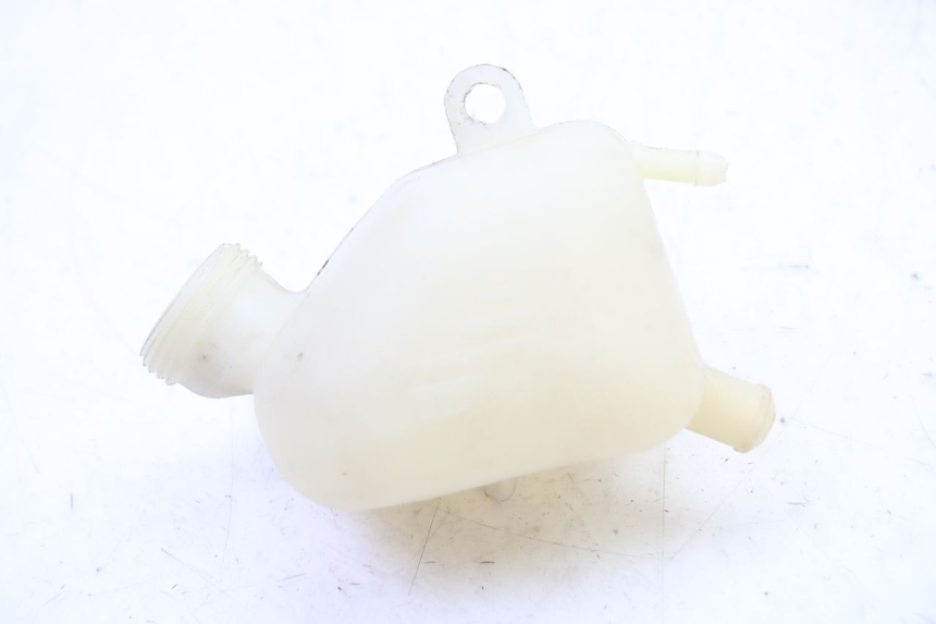 photo de VASE EXPANSION PEUGEOT SATELIS 250 (2006 - 2012) - Gros plan technique