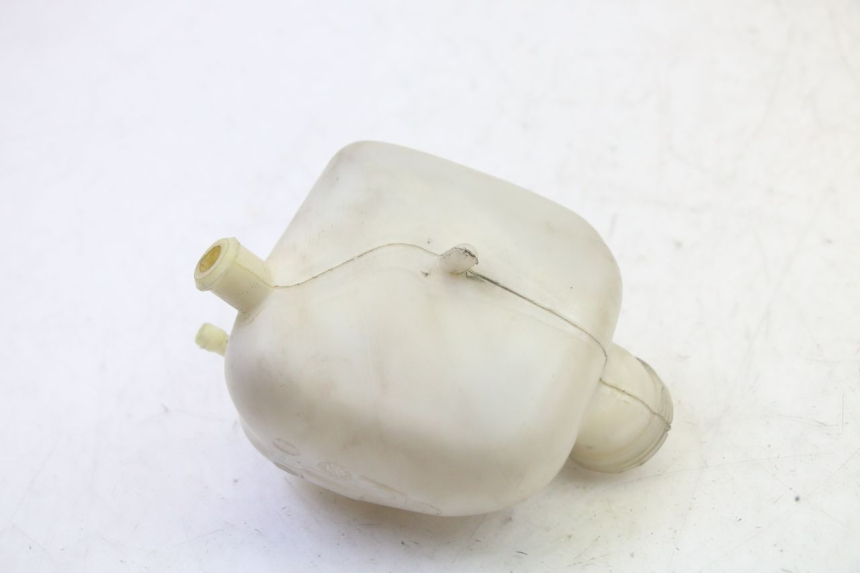 photo de VASE EXPANSION PEUGEOT SATELIS 125 (2010 - 2012) - Gros plan technique