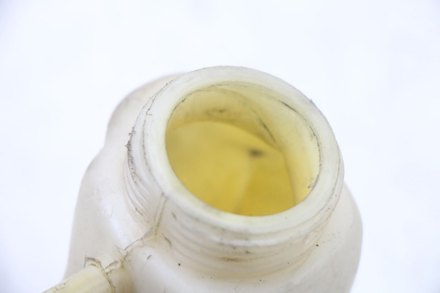 photo de VASE EXPANSION APRILIA SCARABEO GT TOURING 125 (1999 - 2005) - Gros plan technique