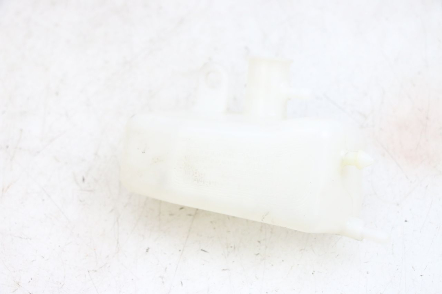 photo de VASE EXPANSION YAMAHA TRICITY 300 (2020 - 2024) - Autre angle de vue