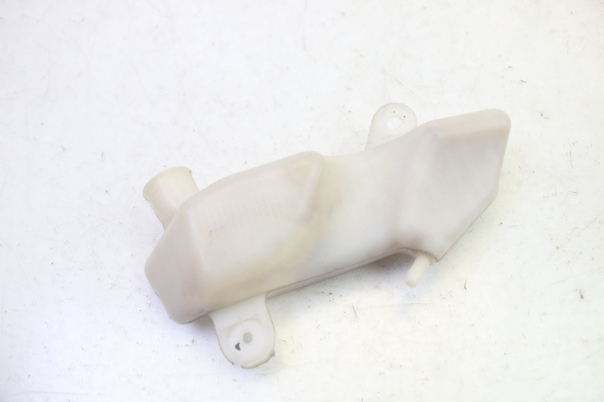 photo de VASE EXPANSION YAMAHA XMAX X-MAX 125 (2006 - 2009) - Autre angle de vue