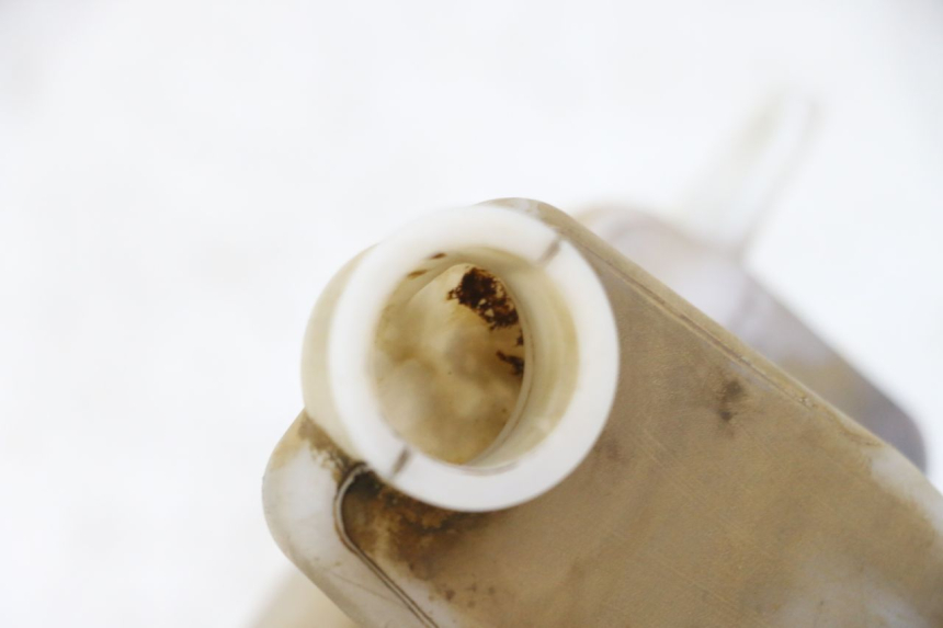 photo de VASE EXPANSION YAMAHA X-MAX XMAX ABS 250 (2010 - 2014) - Gros plan technique