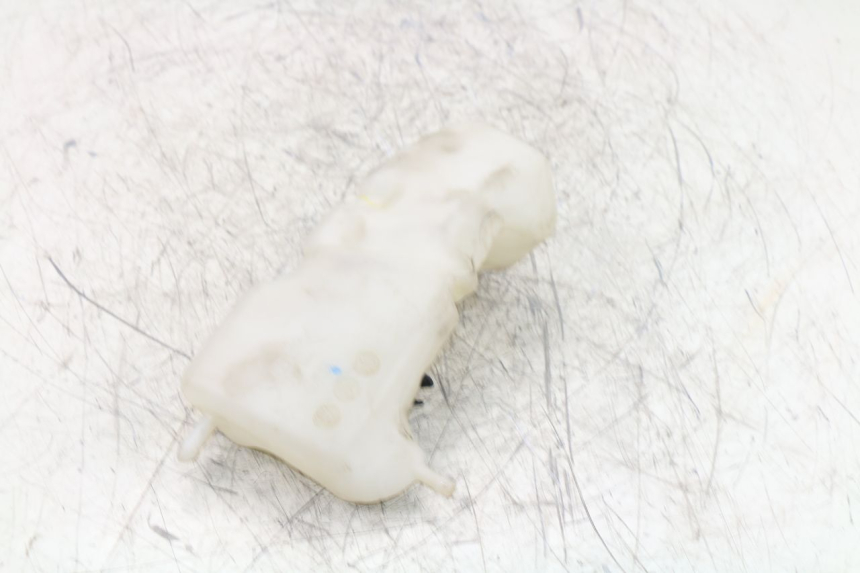 photo de VASE EXPANSION YAMAHA YP MAJESTY ABS 400 (2007 - 2009) - Détail de la pièce