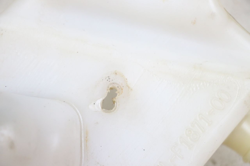 photo de VASE EXPANSION YAMAHA YP MAJESTY 125 (2002 - 2006) - Détail de la pièce