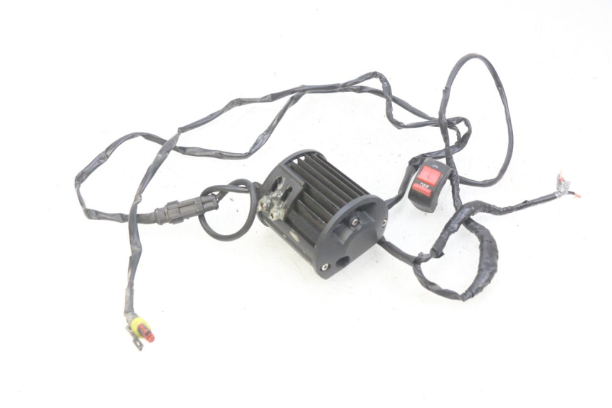 photo de VEILLEUSE HONDA CB R 1000 (2018 - 2023) - Gros plan technique