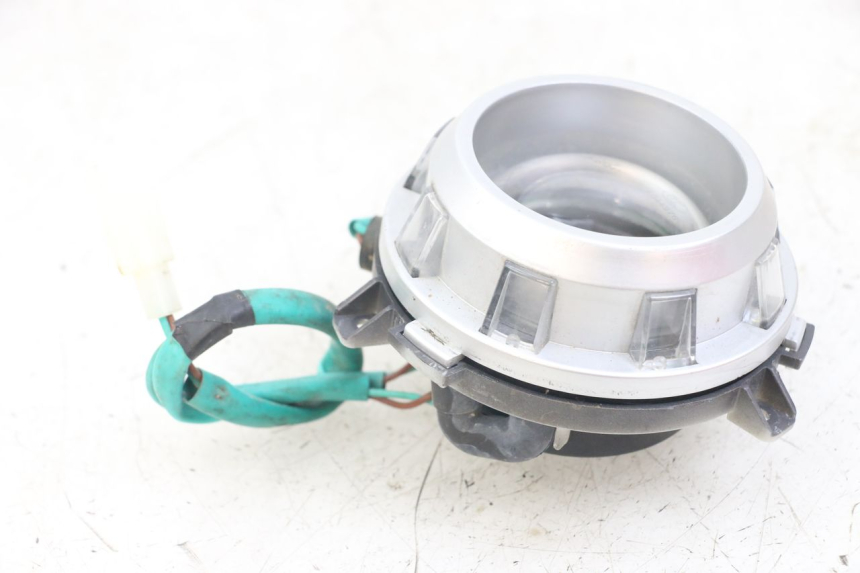 photo de VEILLEUSE SYM CROX 4T 50 (2016 - 2023) - Gros plan technique