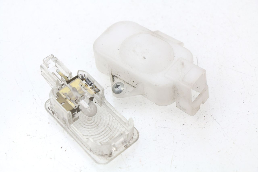 photo de VEILLEUSE HONDA FES PANTHEON 125 (2003 - 2007) - Détail de la pièce