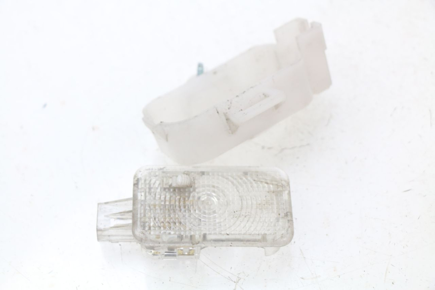 photo de VEILLEUSE HONDA FES PANTHEON 125 (2003 - 2007) - Zoom état d’usage