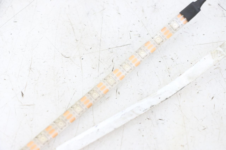 photo de VEILLEUSE HITWAY H5 1 - Points de fixation