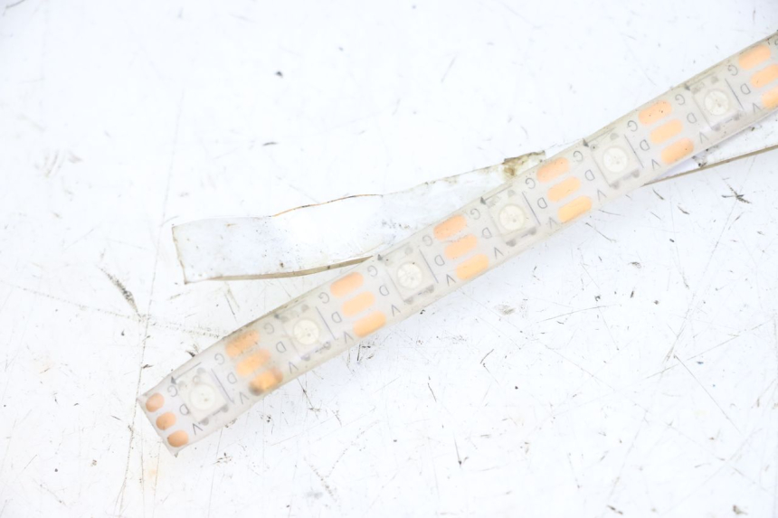 photo de VEILLEUSE HITWAY H5 1 - État de surface