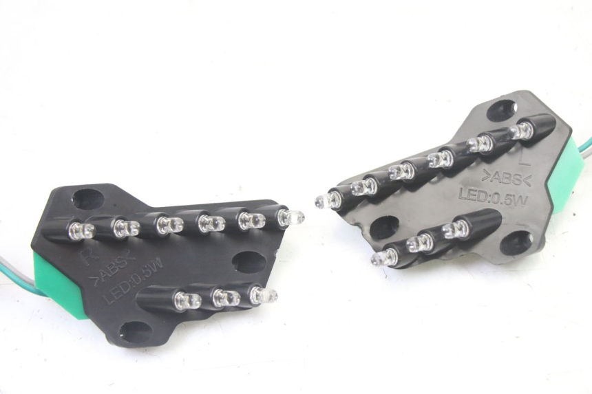 photo de VEILLEUSE SYM JET 14 4T 50 (2018 - 2022) - Détail de la pièce