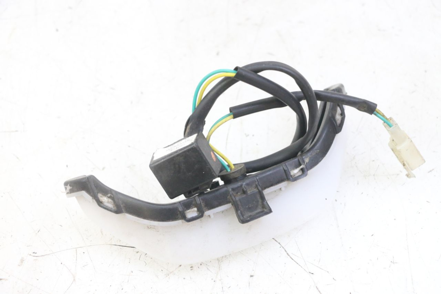 photo de VEILLEUSE PEUGEOT KISBEE 4T 50 (2018 - 2022) - Gros plan technique