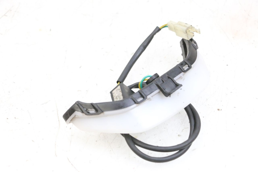 photo de VEILLEUSE PEUGEOT KISBEE 4T 50 (2018 - 2022) - Zoom état d’usage