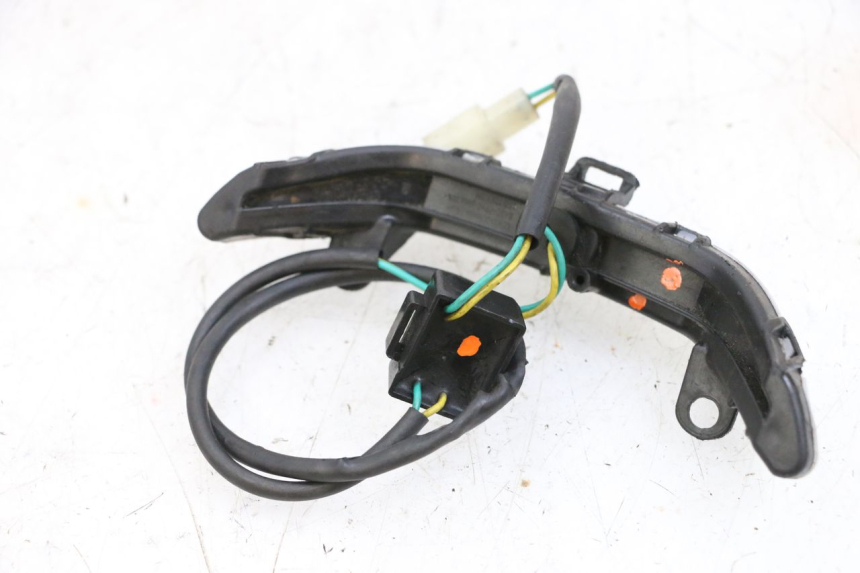 photo de VEILLEUSE PEUGEOT KISBEE 4T 50 (2018 - 2022) - Gros plan technique