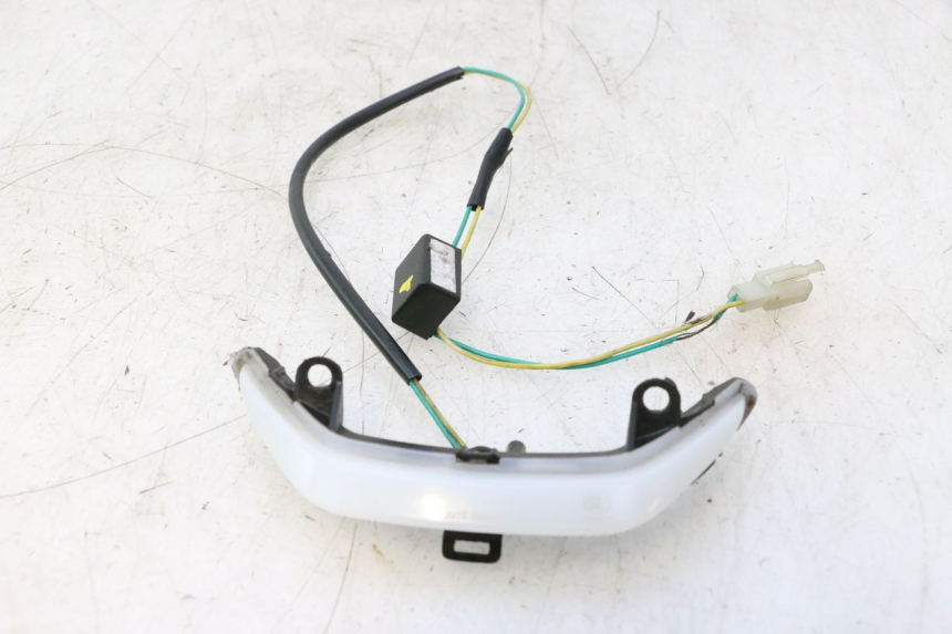 photo de VEILLEUSE PEUGEOT KISBEE 4T 50 (2018 - 2022) - Points de fixation