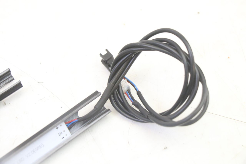 photo de VEILLEUSE DUALTRON MINI SPECIAL 1 - État de surface