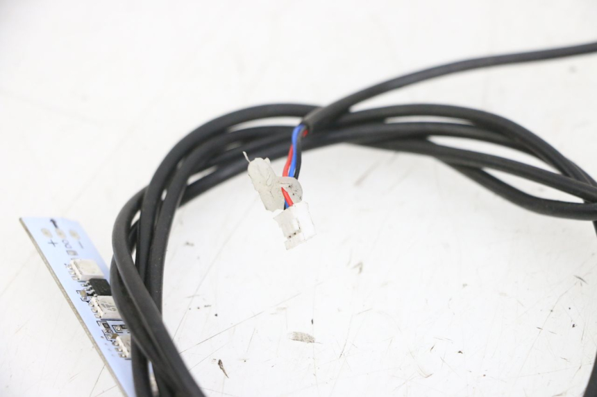 photo de VEILLEUSE DUALTRON MINI SPECIAL 1 - Points de fixation