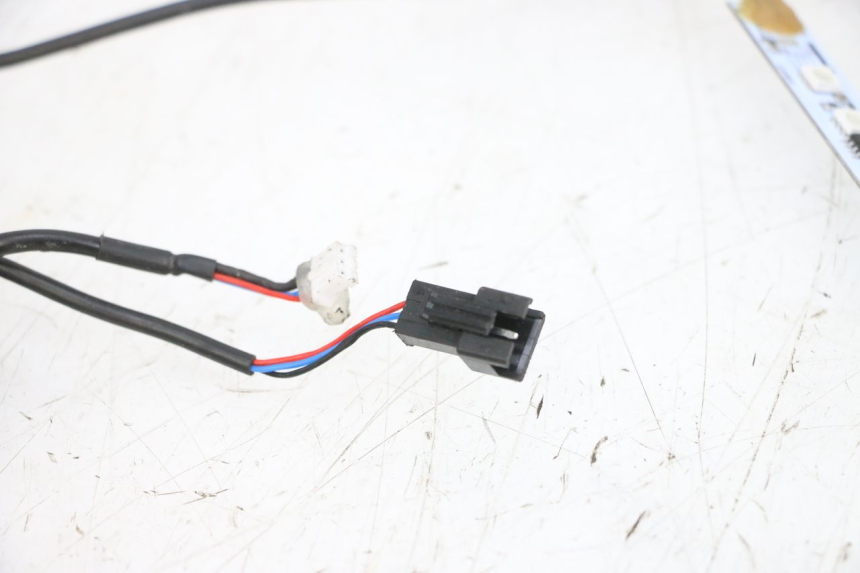 photo de VEILLEUSE DUALTRON MINI SPECIAL 1 - État de surface