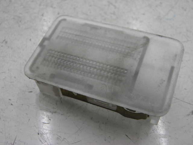 photo de VEILLEUSE PIAGGIO MP3 500 (2011 - 2015) - Vue principale