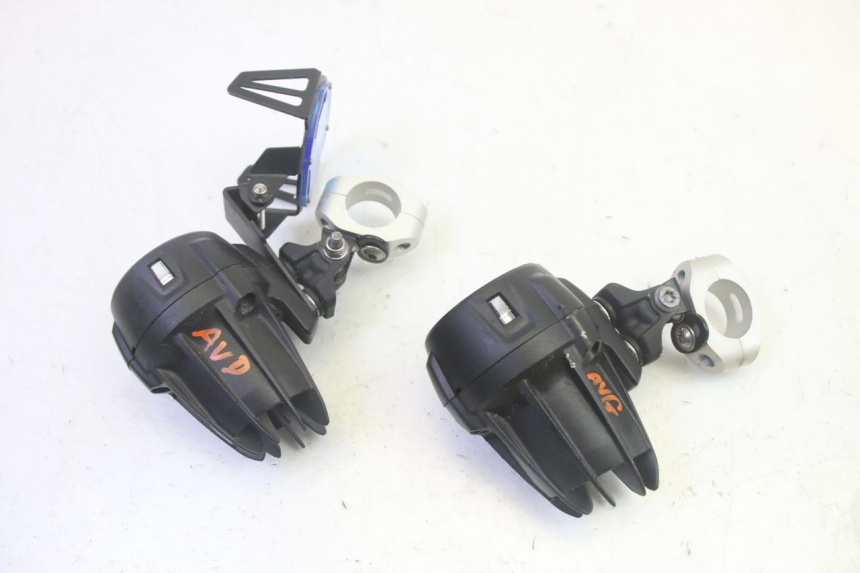 photo de VEILLEUSE BMW R GS 1250 (2021 - 2024) - Détails caractéristiques