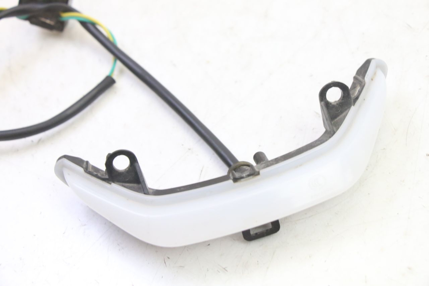 photo de VEILLEUSE PEUGEOT STREETZONE I NAKED 2T 50 (2018 - 2020) - Détail de la pièce