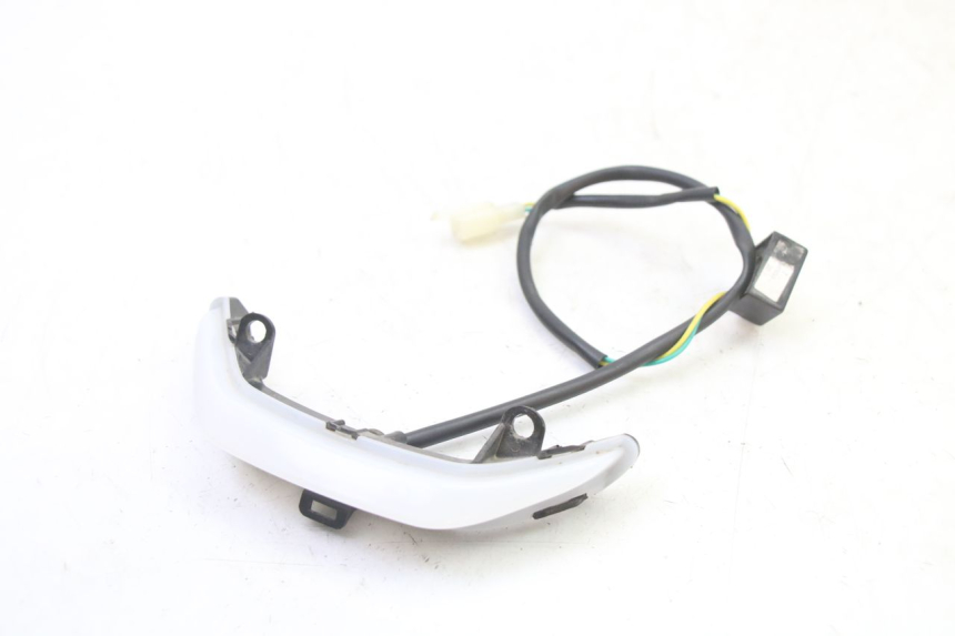 photo de VEILLEUSE PEUGEOT STREETZONE I NAKED 2T 50 (2018 - 2020) - Zoom état d’usage