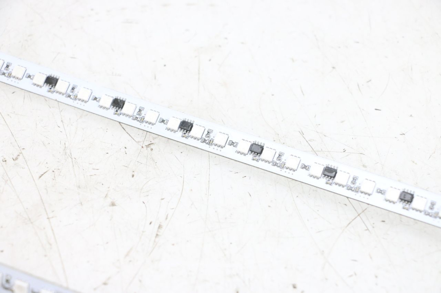 photo de VEILLEUSE DUALTRON VICTOR LIMITED 1 - Pièce contrôlée