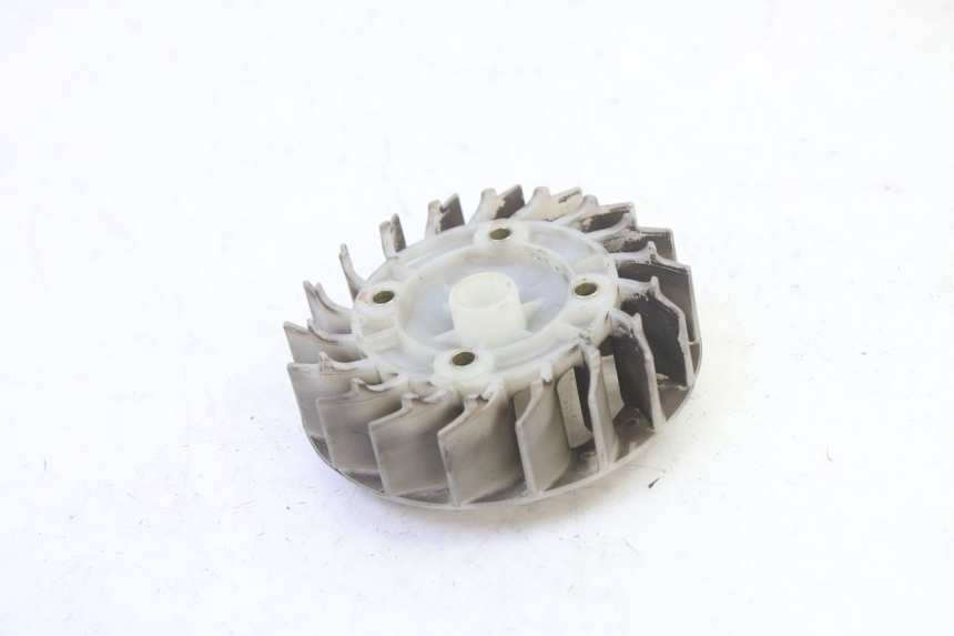 photo de VENTILATEUR KYMCO AGILITY NAKED RENOUVO 2T 50 (2011 - 2018) - Vue principale