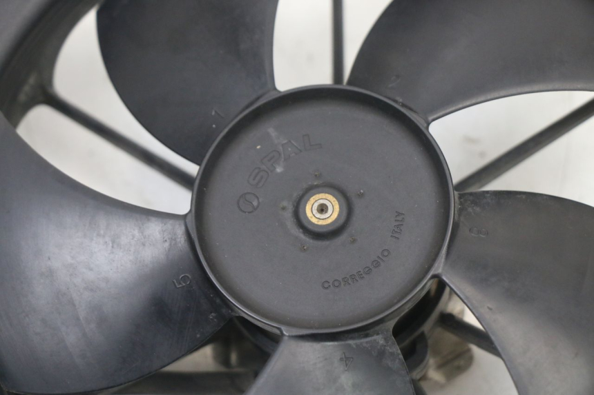 photo de VENTILATEUR BMW S RR ABS S1000RR 1000 (2015 - 2018) - Zoom état d’usage