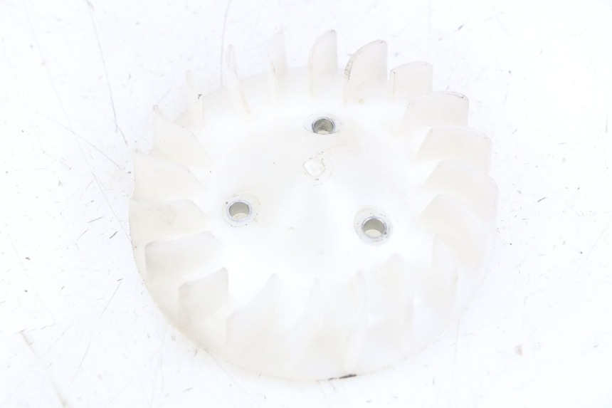 photo de VENTILATEUR MBK BOOSTER SPIRIT 50 (2004 - 2017) - Vue principale